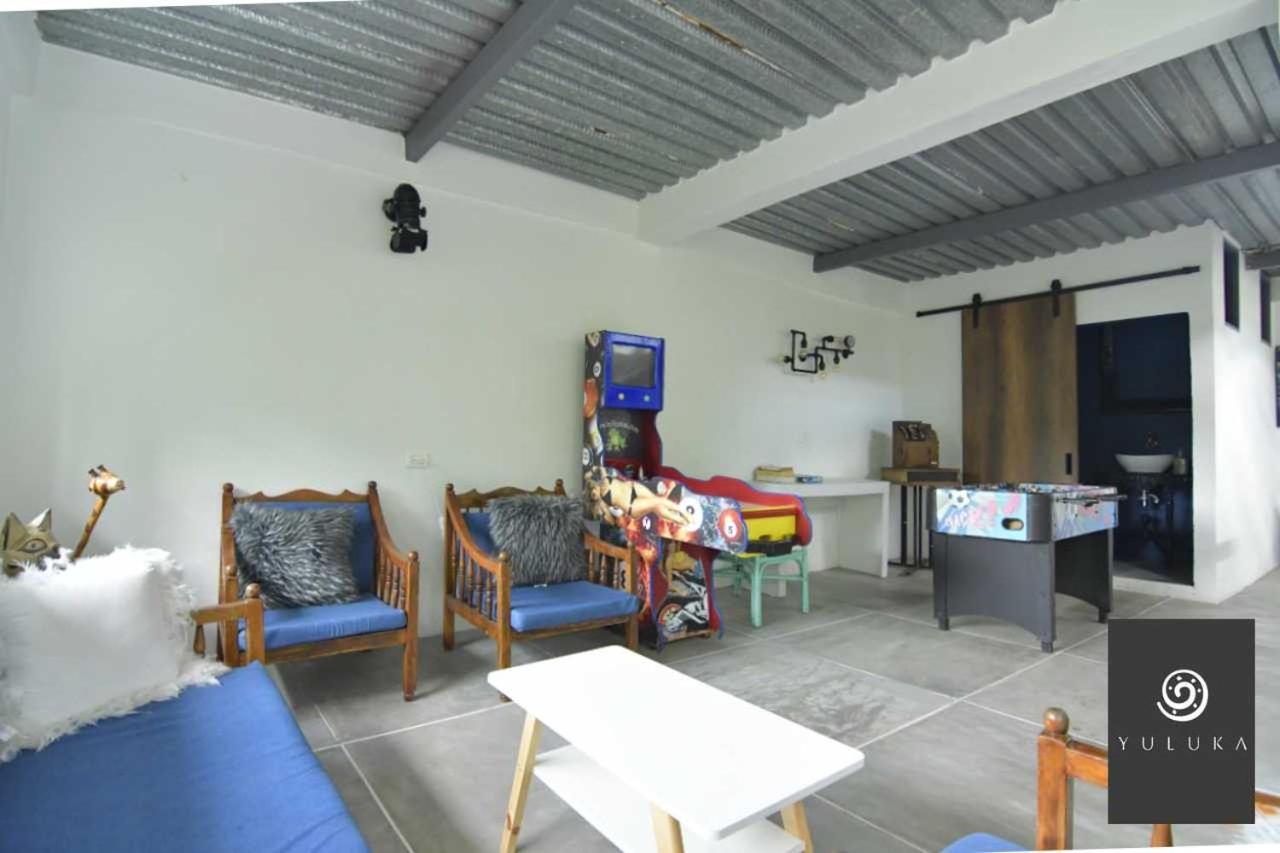 Yuluka Hostel Apulo Exteriér fotografie