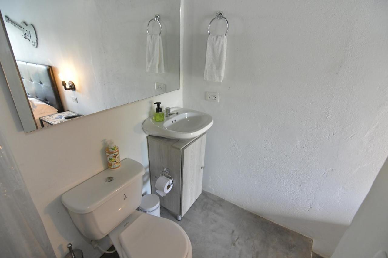 Yuluka Hostel Apulo Exteriér fotografie
